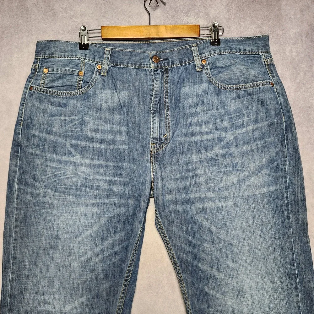 Levis 559 Relaxed Straight Jeans Mens 42x32 Blue Medium Wash Denim 100% Cotton